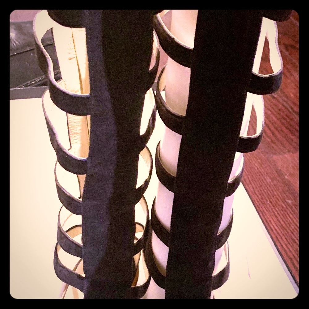 CHANEL knee highl cut our boots monogram CC RARE! - Picture 5 of 7
